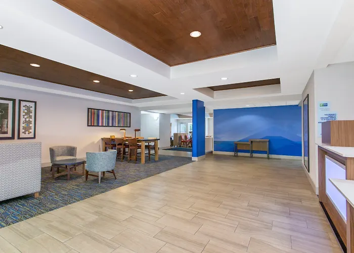 Holiday Inn Express And Suites Silver Springs - Ocala By Ihg